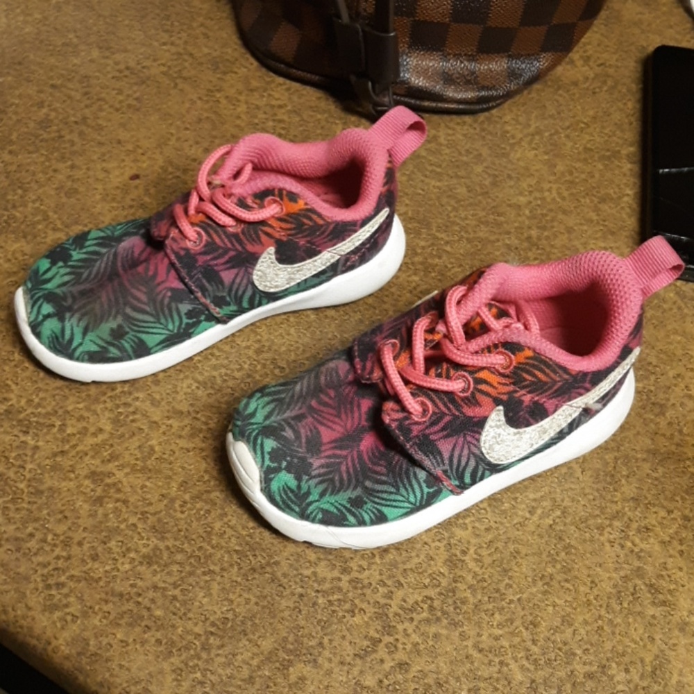 Girl sneakers